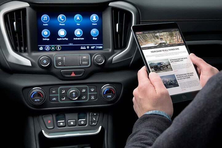 conectividad Acadia Denali 2020