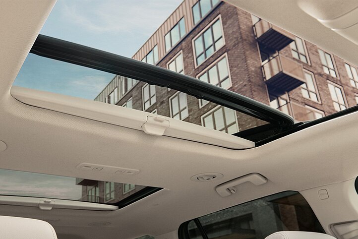 Acadia Denali 2021 exterior